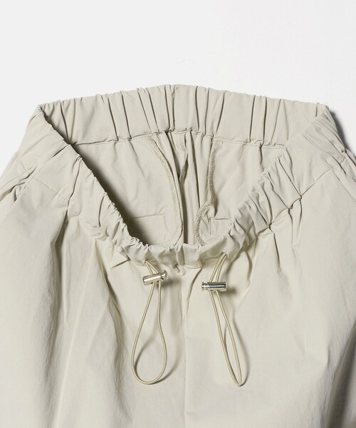 A DAY IN THE LIFE UNITED ARROWS(アデイインザライフユナイテッドアローズ)の「ノースリーブブラウス+パンツ ‐はっ水・UVカット・セットアイテム‐ <A DAY IN THE LIFE>(ワンピース・レディース・ネイビー/ベージュ/ブラック・FREE)」の22枚目の写真