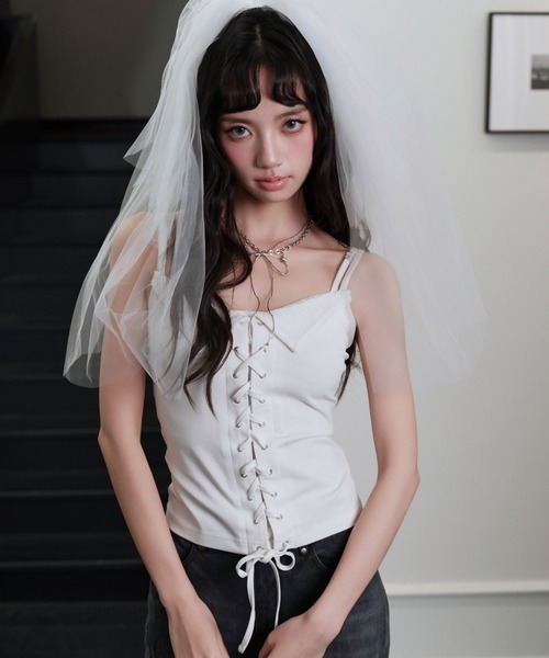 andwang(アンドワン)の「Lace up tops(Tシャツ/カットソー・レディース・ブラック/ホワイト・MEDIUM/SMALL)」の13枚目の写真