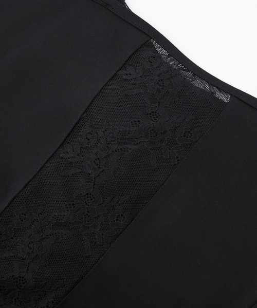 andwang(アンドワン)の「Lace up tops(Tシャツ/カットソー・レディース・ブラック/ホワイト・MEDIUM/SMALL)」の4枚目の写真