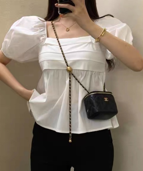 ampm（エーエムピーエム）の「パフスリーブ ペプラムブラウス フレアブラウス ボリューム袖（Tシャツ/カットソー・レディース・ホワイト/ブラック・S/M）」の15枚目の写真