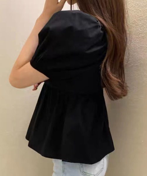 ampm（エーエムピーエム）の「パフスリーブ ペプラムブラウス フレアブラウス ボリューム袖（Tシャツ/カットソー・レディース・ホワイト/ブラック・S/M）」の9枚目の写真