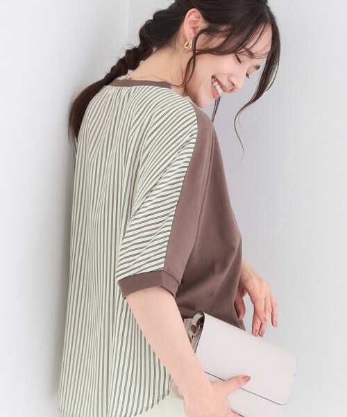 SHOO・LA・RUE（シューラルー）の「【体型カバー/洗濯機可】二の腕隠れる 前後切替ドルマンTシャツ（Tシャツ/カットソー・レディース・ブラック/ホワイト系3/ダークブラウン系2/イエロー系その他・04/03/02/01）」の4枚目の写真