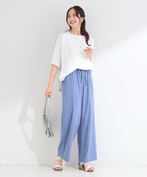SHOO・LA・RUE（シューラルー）の「【体型カバー/洗濯機可】二の腕隠れる 前後切替ドルマンTシャツ（Tシャツ/カットソー・レディース・ブラック/ホワイト系3/ダークブラウン系2/イエロー系その他・04/03/02/01）」の11枚目の写真