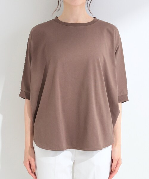 SHOO・LA・RUE（シューラルー）の「【体型カバー/洗濯機可】二の腕隠れる 前後切替ドルマンTシャツ（Tシャツ/カットソー・レディース・ブラック/ホワイト系3/ダークブラウン系2/イエロー系その他・04/03/02/01）」の21枚目の写真