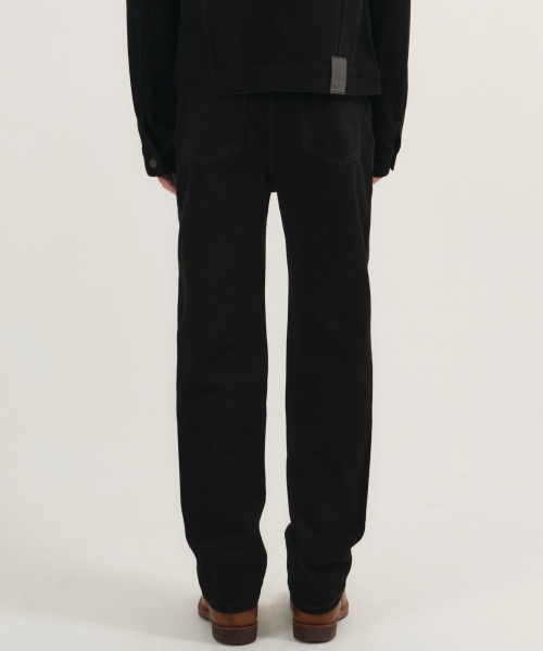 PLAC(プラック)の「ESSENTIAL M13 022 CLASSIC STRAIGHT BLACK ONE WASHING(デニムパンツ・メンズ・その他・29/30/31)」の5枚目の写真