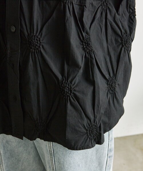 ear PAPILLONNER(イアパピヨネ)の「デザインギャザーブラウス【SUM1 STYLE】(シャツ/ブラウス・レディース・ホワイト/ブラック・FREE)」の10枚目の写真