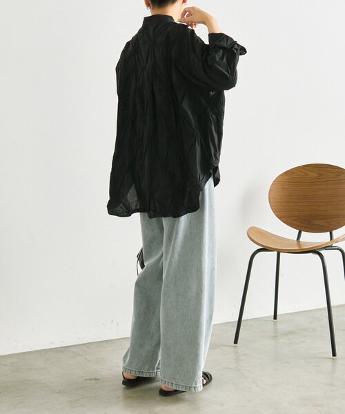 ear PAPILLONNER(イアパピヨネ)の「デザインギャザーブラウス【SUM1 STYLE】(シャツ/ブラウス・レディース・ホワイト/ブラック・FREE)」の13枚目の写真