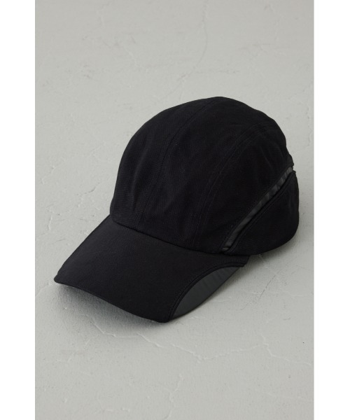 AZUL by moussy(アズールバイマウジー)の「合皮切り替えキャンバスキャップ(キャップ・メンズ・ブラウン/ブラック・FREE)」の2枚目の写真