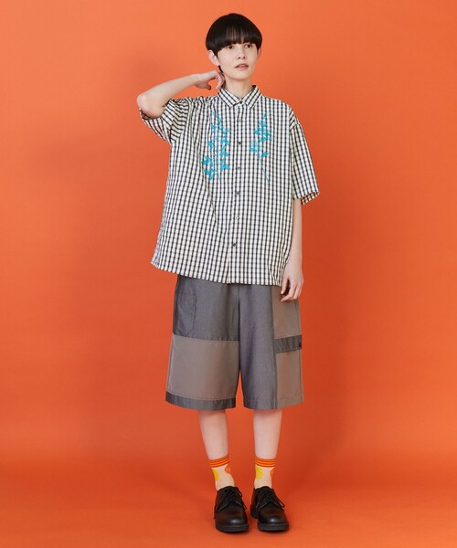 FRAPBOIS(フラボア)の「ミックショートパンツ(その他パンツ・レディース・ブラック/グレー・2/1)」の4枚目の写真