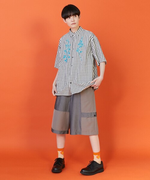 FRAPBOIS(フラボア)の「ミックショートパンツ(その他パンツ・レディース・ブラック/グレー・2/1)」の5枚目の写真