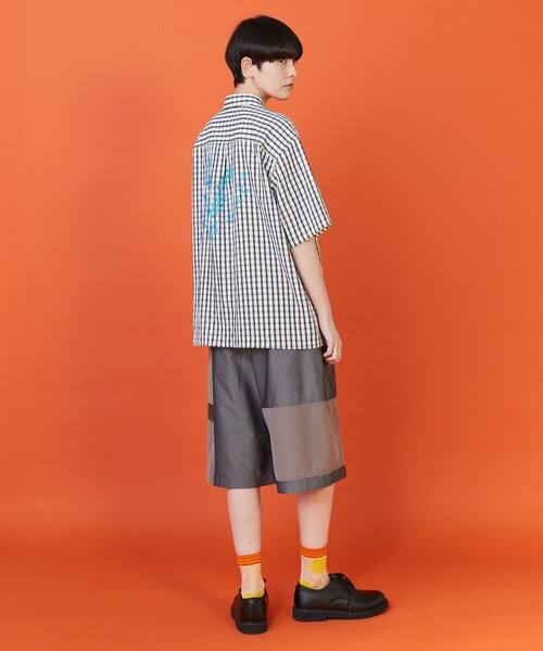 FRAPBOIS(フラボア)の「ミックショートパンツ(その他パンツ・レディース・ブラック/グレー・2/1)」の6枚目の写真