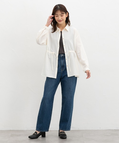 Honeys(ハニーズ)の「ウエストドロストシャツ(シャツ/ブラウス・レディース・ダークブラウン系1/ブルー/スミクロ/アイボリー・LL/M/L)」の14枚目の写真
