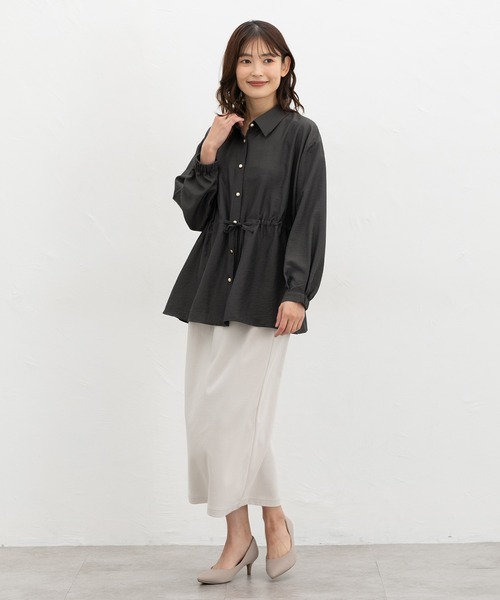 Honeys(ハニーズ)の「ウエストドロストシャツ(シャツ/ブラウス・レディース・ダークブラウン系1/ブルー/スミクロ/アイボリー・LL/M/L)」の16枚目の写真