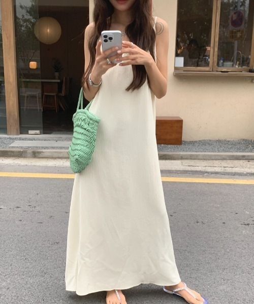 YUGA(ユーガ)の「YUGA_YGMC Korean-style Camisole dress(ワンピース・レディース・オフホワイト/カーキ/ブラック・FREE)」の19枚目の写真