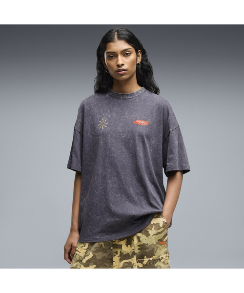 PUMA（プーマ）の「PUMA プーマ ウィメンズ フューチャー プーマ アーカイブ ウォッシュド 半（Tシャツ/カットソー・レディース・ブラック/ダークグレー・LARGE/X-SMALL/MEDIUM/SMALL）」の3枚目の写真