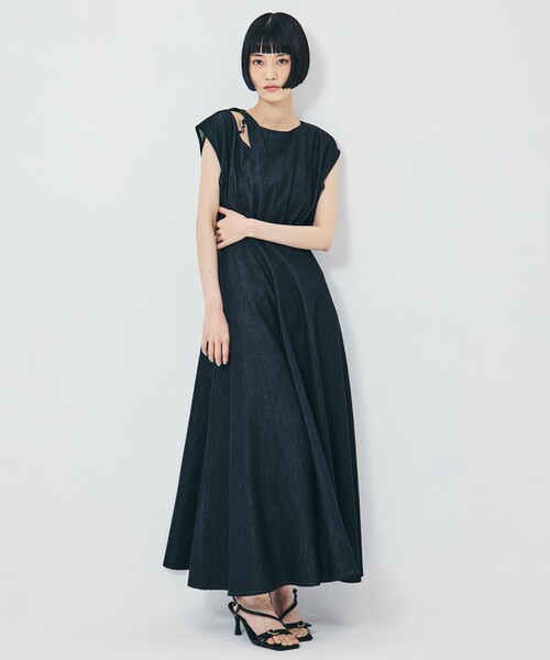 PHOTOCOPIEU(フォトコピュー)の「【PHOTOCOPIEU/フォトコピュー】《STUDIOUS別注》CUT-OUT FLERED DRESS/カットアウトフレアドレス/ウォッシャブル(ワンピース・レディース・ブラック/ネイビー・38/36)」の8枚目の写真