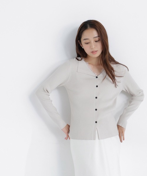 NATURAL BEAUTY BASIC(ナチュラルビューティーベーシック)の「レースレイヤードライクカーディガン(カーディガン/ボレロ・レディース・ブラック/グレイッシュベージュ/カーキ・フリ-)」の12枚目の写真