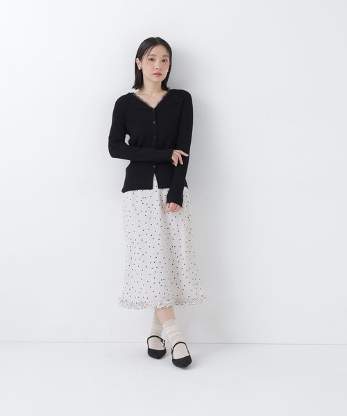 NATURAL BEAUTY BASIC(ナチュラルビューティーベーシック)の「レースレイヤードライクカーディガン(カーディガン/ボレロ・レディース・ブラック/グレイッシュベージュ/カーキ・フリ-)」の6枚目の写真