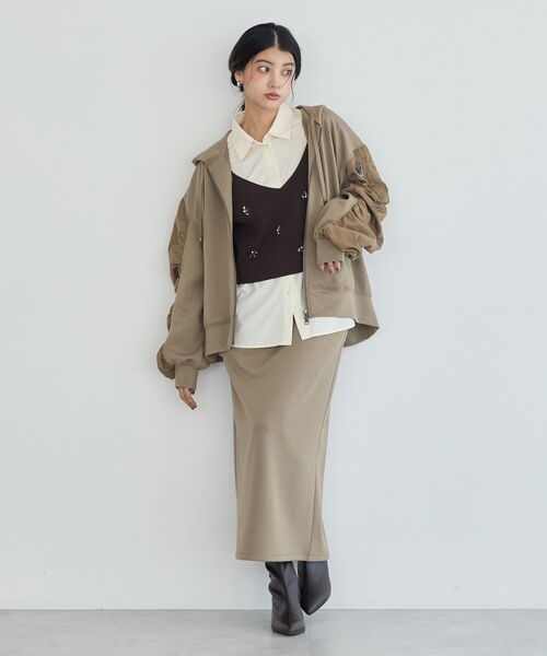 YECCA VECCA(イェッカヴェッカ)の「【2点SET】ビジュー付きビスチェSETシャツ(シャツ/ブラウス・レディース・アイボリー/ネイビー・FREE)」の8枚目の写真