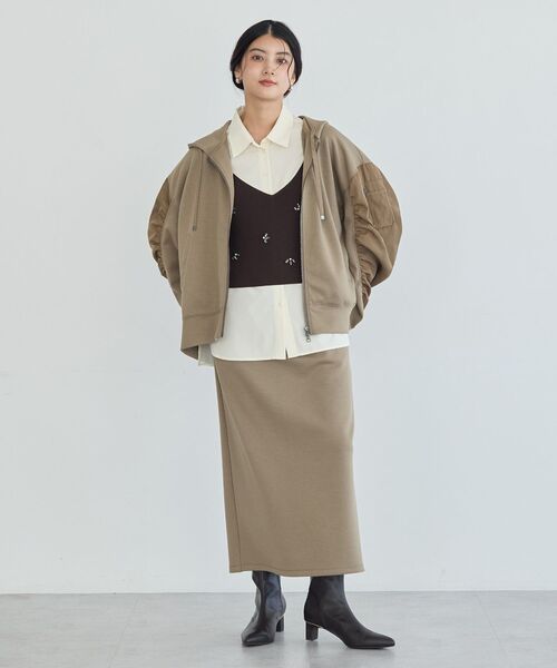 YECCA VECCA(イェッカヴェッカ)の「【2点SET】ビジュー付きビスチェSETシャツ(シャツ/ブラウス・レディース・アイボリー/ネイビー・FREE)」の7枚目の写真