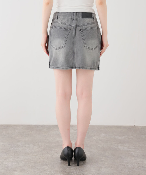 adidas Originals(アディダスオリジナルス)の「adidas originals / アディダス オリジナルス ORI 3 STRIPES SKIRT(スカート・レディース・チャコールグレー・MEDIUM)」の2枚目の写真