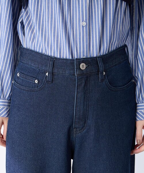 Petit Honfleur(プチオンフルール)の「ラメ混ストレッチデニムパンツ(その他パンツ・レディース・ブラック/ネイビー・64/67)」の15枚目の写真