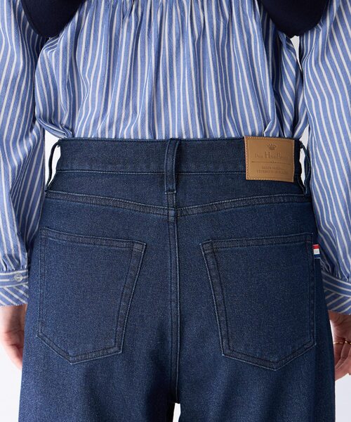 Petit Honfleur(プチオンフルール)の「ラメ混ストレッチデニムパンツ(その他パンツ・レディース・ブラック/ネイビー・64/67)」の16枚目の写真
