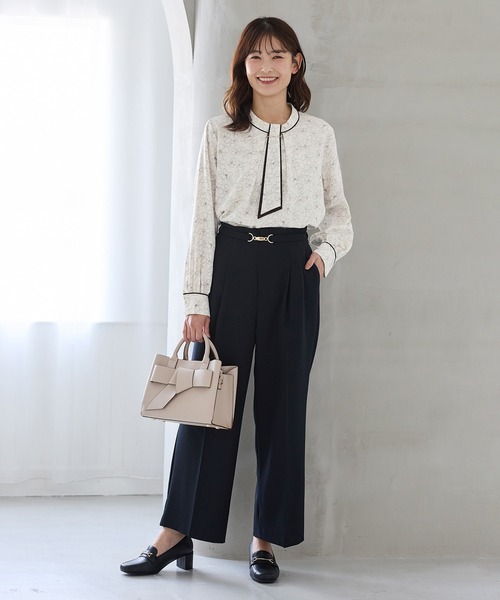 Honeys(ハニーズ)の「マルチwayボウタイブラウス(シャツ/ブラウス・レディース・ブルー系1/ホワイト/スモークピンク/アイボリー系1・L/4L/3L/LL/M/S)」の20枚目の写真