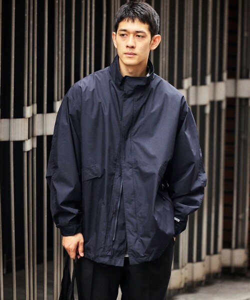+phenix（プラスフェニックス）の「+phenix/プラスフェニックス 別注 GORE-TEX WINDSTOPPER SHORT MODS COAT/ゴアテックス ウインドストッパー ショートモッズコート（モッズコート・メンズ・ブラック/チャコールグレー/オリーブ/ネイビー・SMALL/MEDIUM/LARGE）」の6枚目の写真