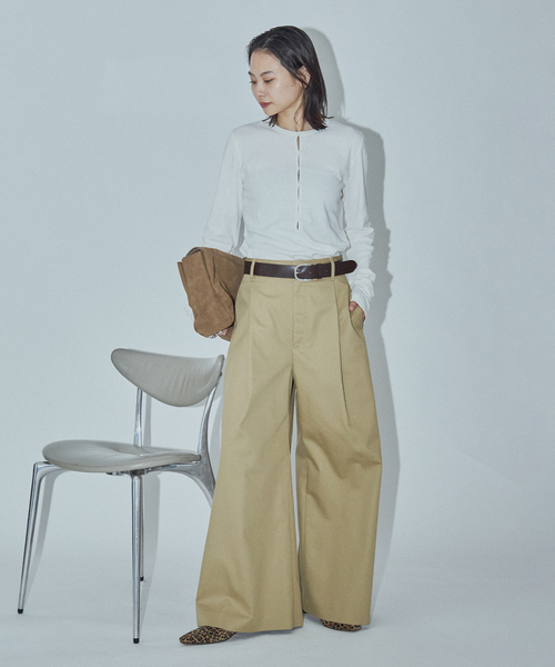 JOURNAL STANDARD(ジャーナルスタンダード)の「【ASIDE】 ヘンプコットンフライスヘンリー(Tシャツ/カットソー・レディース・チャコールグレー/ホワイト/イエロー系その他・FREE)」の4枚目の写真