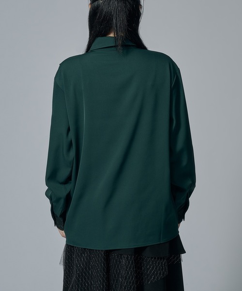 Ellno de Mavie（エルノデメヴィ）の「JQキリカエフラシシャツ（シャツ/ブラウス・レディース・グリーン/ブラック・FREE）」の12枚目の写真