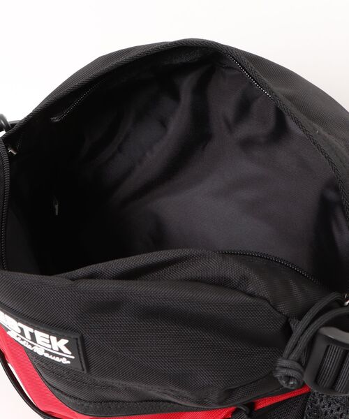 Eddie Bauer(エディーバウアー)の「EBTEK ウエストバッグ(ボディバッグ/ウエストポーチ・メンズ・レッド/ネイビー/パープル・F)」の6枚目の写真