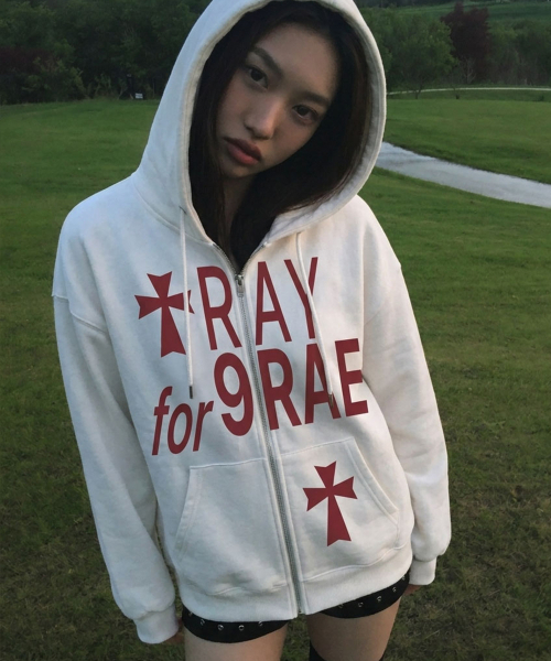 GRAVER（グレーバー）の「[UNISEX]PRAY FOR ジップアップパーカー_White（パーカー・レディース・ホワイト・MEDIUM/LARGE）」の3枚目の写真