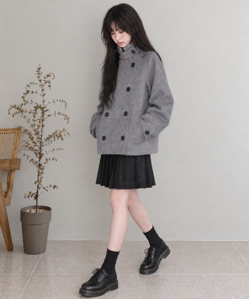 Aelina（エリナ）の「フード付きリラックスメルトンダブルブレストコート（ピーコート・レディース・チャコールグレー/ブラック・FREE）」の11枚目の写真