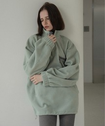 over size embroidery half button fleece / オーバーサイズエンブロイダリーハーフボタンフリース