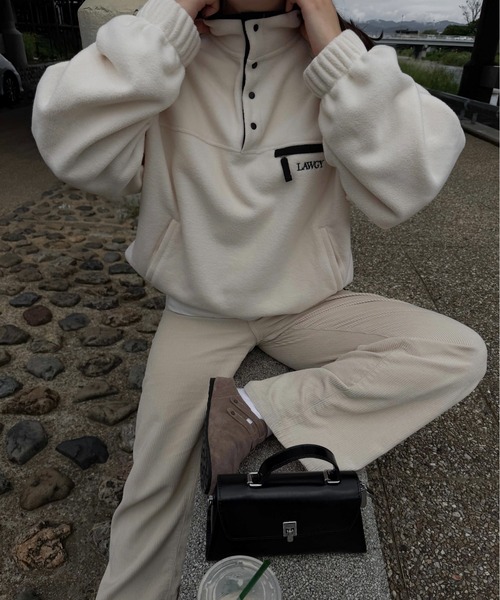 lawgy(ラウジー)の「over size embroidery half button fleece / オーバーサイズエンブロイダリーハーフボタンフリース(その他トップス・レディース・チャコールグレー/アイボリー/ミント・FREE)」の5枚目の写真
