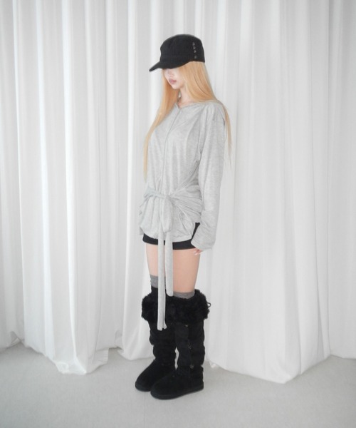 THEAIRTOWN(ジエアタウン)の「fine suede belt shorts(その他パンツ・レディース・ブラック/ダークグレー・FREE)」の11枚目の写真
