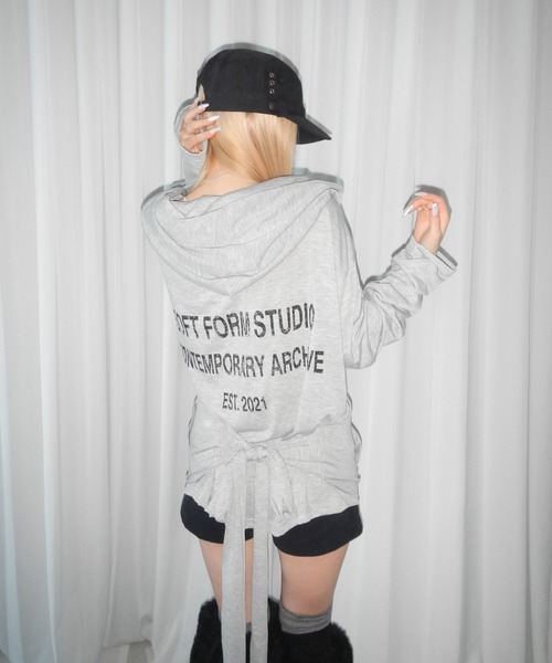 THEAIRTOWN(ジエアタウン)の「fine suede belt shorts(その他パンツ・レディース・ブラック/ダークグレー・FREE)」の17枚目の写真