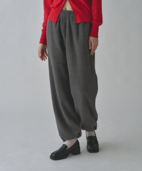 WHIMSIC(ウィムジック)の「【UNISEX】ループパイルフリースイージーパンツ(その他パンツ・メンズ・グレー/グレイッシュベージュ・FREE)」の5枚目の写真