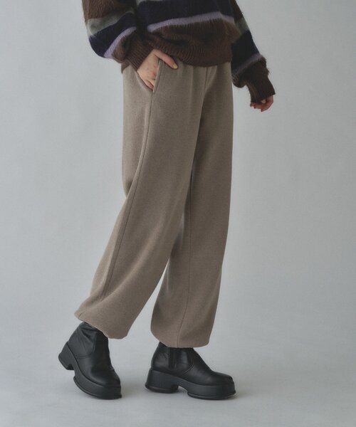 WHIMSIC(ウィムジック)の「【UNISEX】ループパイルフリースイージーパンツ(その他パンツ・メンズ・グレー/グレイッシュベージュ・FREE)」の13枚目の写真