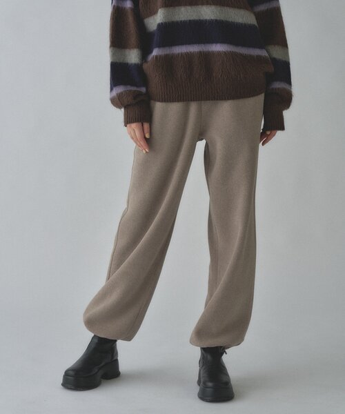 WHIMSIC(ウィムジック)の「【UNISEX】ループパイルフリースイージーパンツ(その他パンツ・メンズ・グレー/グレイッシュベージュ・FREE)」の8枚目の写真