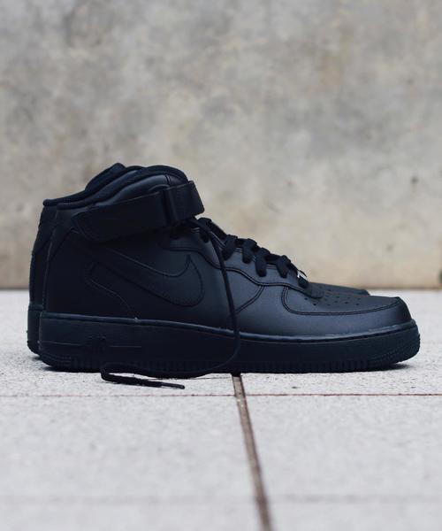 NIKE（ナイキ）の「＜NIKE（ナイキ）＞ AIR FORCE1 MID 07/スニーカー◆（スニーカー・メンズ・ホワイト/ブラック・26cm/27cm/27.5cm/28cm/26.5cm）」の2枚目の写真