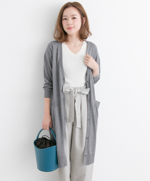 URBAN RESEARCH（アーバンリサーチ）の「UR ウォッシャブルロングカーディガン（カーディガン/ボレロ・レディース・グレー/キャメル/グリーン/ベージュ・FREE）」の2枚目の写真