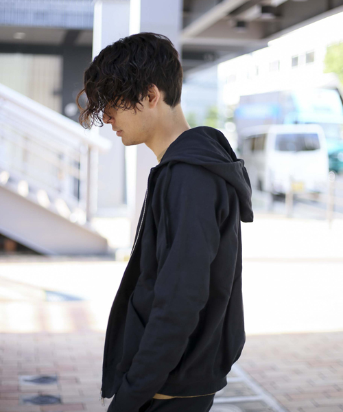 Denime（ドゥニーム）の「ヘビー裏毛フルジップパーカー（パーカー・メンズ・ネイビー/ワイン/ブラック/グリーン/ホワイト/グレー・SMALL/LARGE/X-LARGE/MEDIUM）」の7枚目の写真