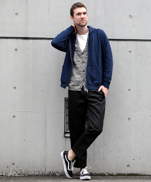 Denime（ドゥニーム）の「ヘビー裏毛フルジップパーカー（パーカー・メンズ・ネイビー/ワイン/ブラック/グリーン/ホワイト/グレー・SMALL/LARGE/X-LARGE/MEDIUM）」の14枚目の写真