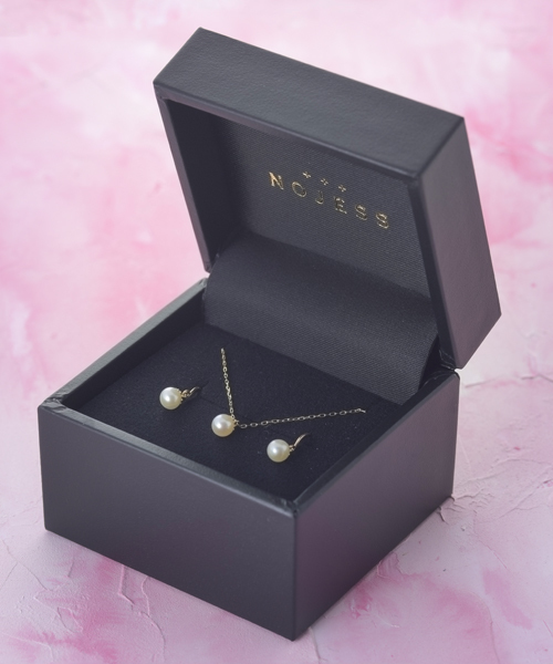 NOJESS（ノジェス）の「【WEB限定】K10パールネックレス＆ピアスセット 