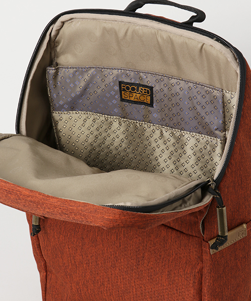 Focused Space（フォーカスドスペース）の「THE IVY LEAGUE BACKPACK バックパック デイパック（バックパック/リュック・メンズ・その他/オレンジ/ブルー/マルチ・ONE SIZE）」の12枚目の写真
