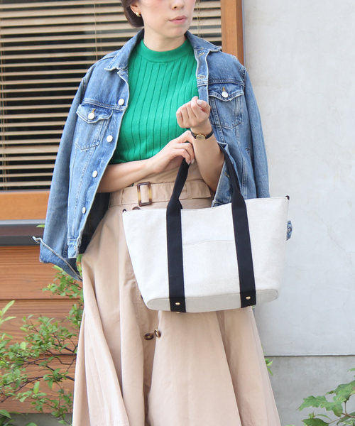 VitaFelice（ヴィータフェリーチェ）の「ショルダーバッグ 2wayキャンバストートバッグ 通勤通学バッグ（トートバッグ・レディース・ブラック/モカ・FREE）」の2枚目の写真