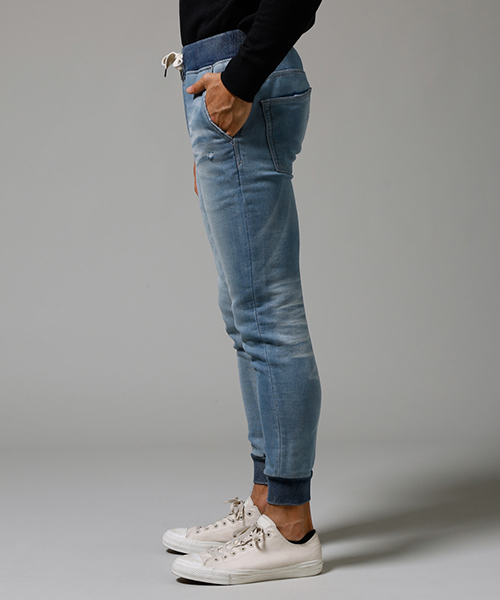 AZUL by moussy（アズールバイマウジー）の「ドビーデニムジョガーパンツ（その他パンツ・メンズ・ブルー/ダークブルー/ネイビー・LARGE/MEDIUM/SMALL/X-LARGE/X-SMALL）」の21枚目の写真
