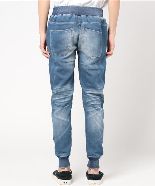 AZUL by moussy（アズールバイマウジー）の「ドビーデニムジョガーパンツ（その他パンツ・メンズ・ブルー/ダークブルー/ネイビー・LARGE/MEDIUM/SMALL/X-LARGE/X-SMALL）」の4枚目の写真